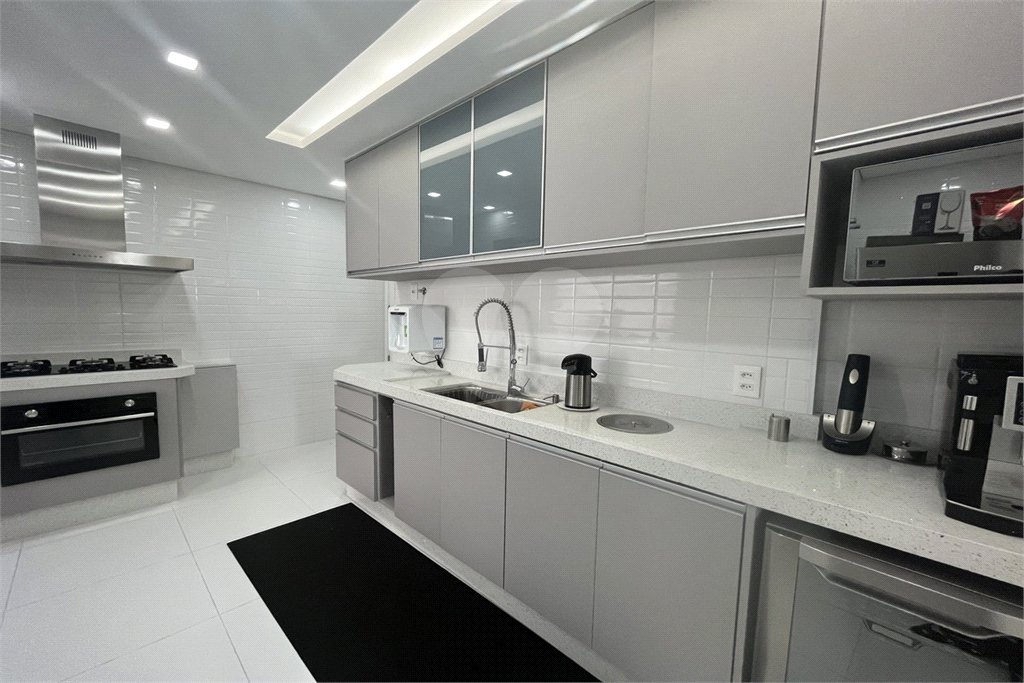 Apartamento à venda com 2 suítes em Barra Funda, São Paulo, SP