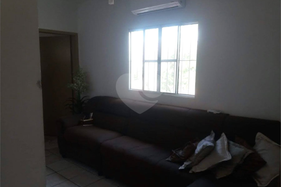Casa de Vila à venda com 4 quartos, sendo 1 suíte, em Tremembé, São Paulo, SP