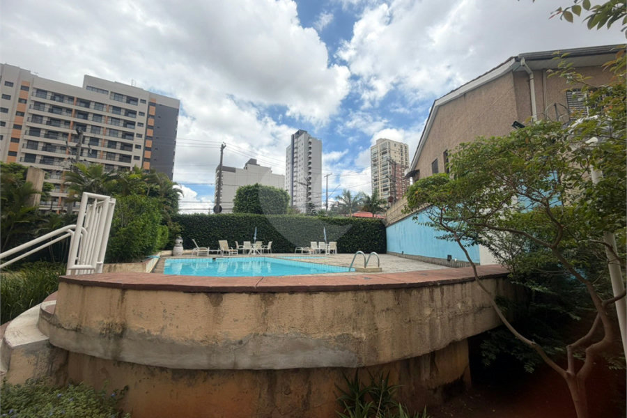 Apartamento à venda com 2 quartos, sendo 1 suíte,  em Vila Paulicéia, São Paulo, SP