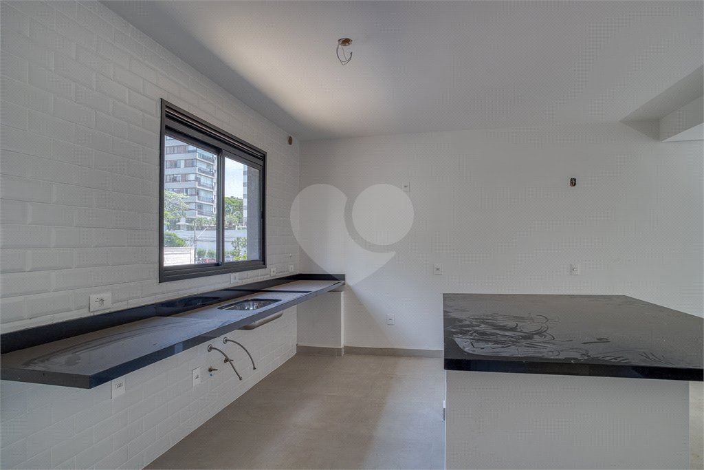 Casa à venda com 4 quartos, sendo 1 suíte, no condomínio Cube Campo Belo, São Paulo - SP