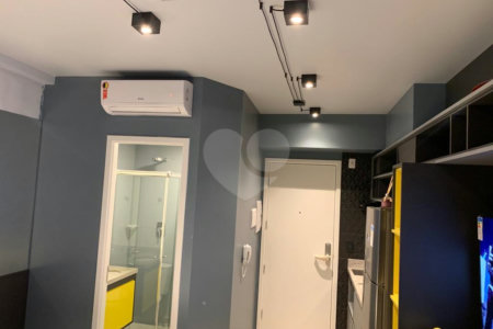 Studio à venda no Centro com 1 vaga de garagem