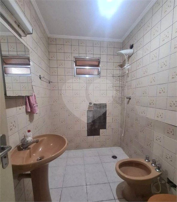 Casa à venda com 4 quartos, sendo 1 suíte,  em Jardim Trussardi, São Paulo, SP