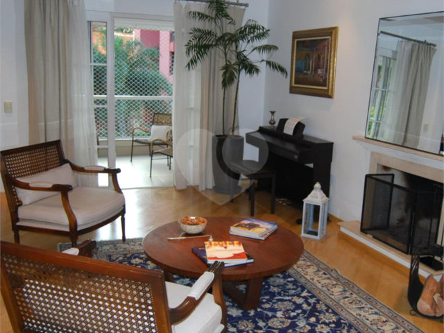 Casa em condomínio à venda com 4 suítes em Morumbi, São Paulo, SP