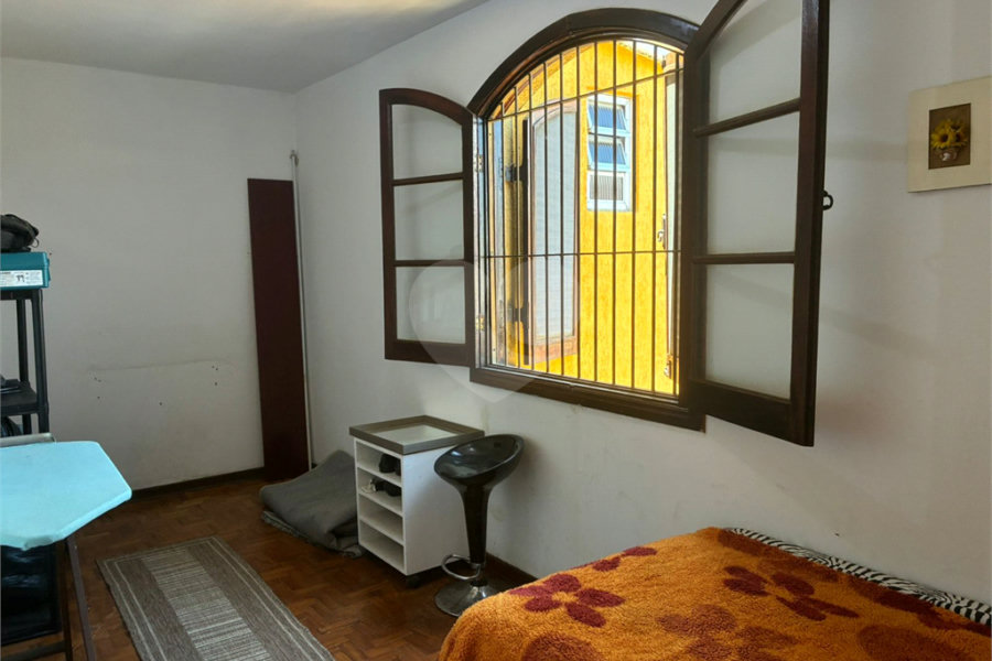 Sobrado à venda com 4 quartos, sendo 1 suíte, em Vila Guilherme, São Paulo, SP