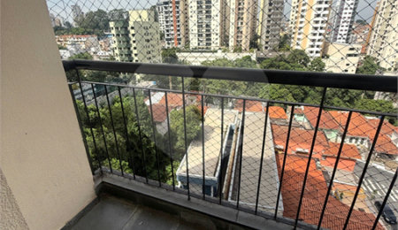 Apartamento à venda ou para alugar com 3 quartos, sendo 1 suíte,  em Santa Teresinha, São Paulo, SP