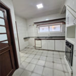 Casa à venda ou para alugar com 5 quartos, sendo 4 suítes,  em Santa Rosa, Vinhedo, SP