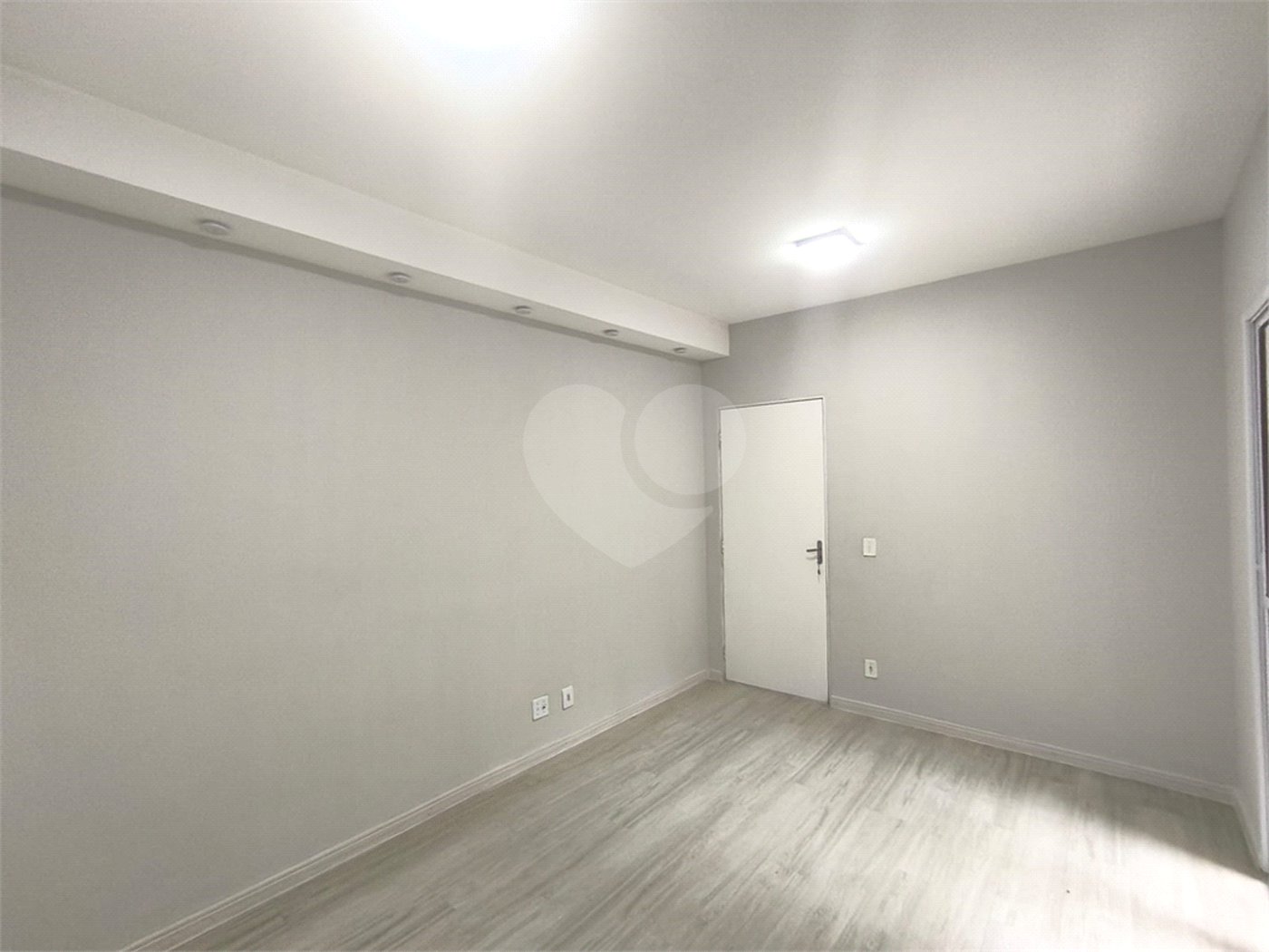 Apartamento à venda com 2 quartos em Vila Odim Antão, Sorocaba, SP