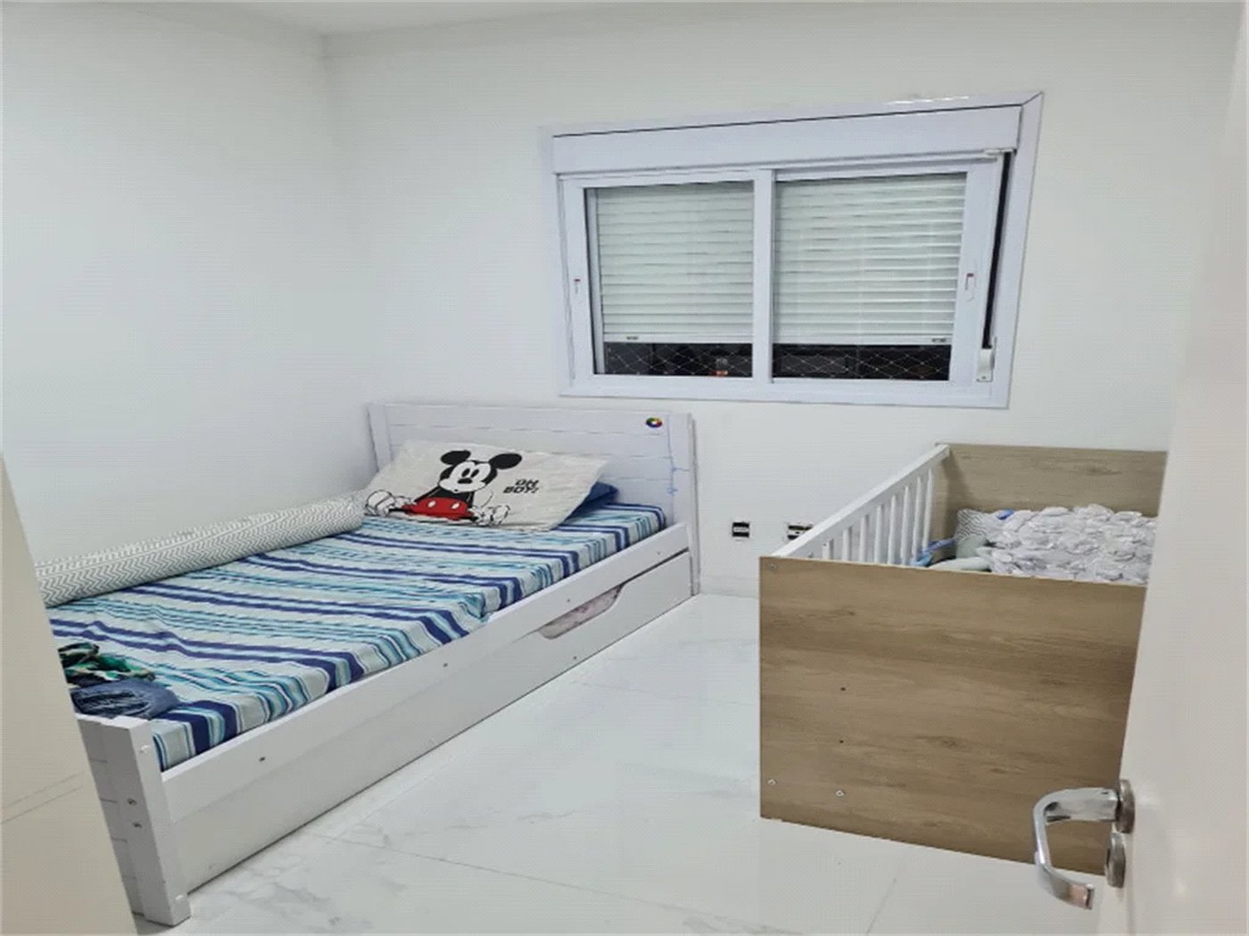 Apartamento à venda com 3 quartos, sendo 2 suítes, em Parque Reboucas, São Paulo, SP
