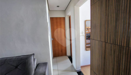 Apartamento à venda com 2 quartos em Vila Popular, Itapetininga, SP