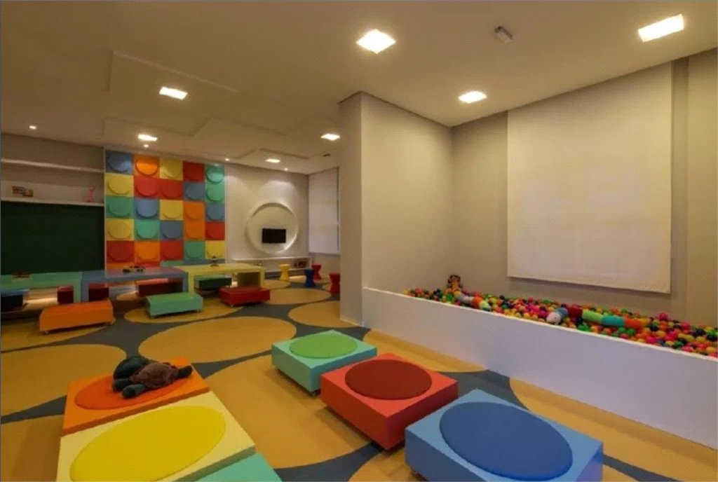 Apartamento à venda ou para alugar com 3 quartos, sendo 1 suíte, em Parque Reboucas, São Paulo, SP