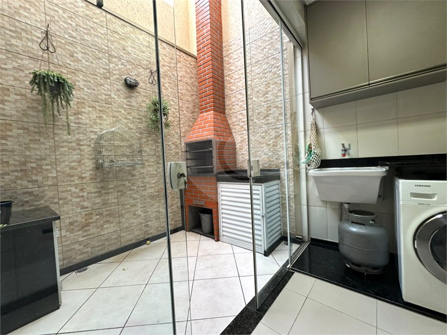 Sobrado à venda com 3 quartos, sendo 1 suíte, em Residencial Monte Verde, Indaiatuba, SP