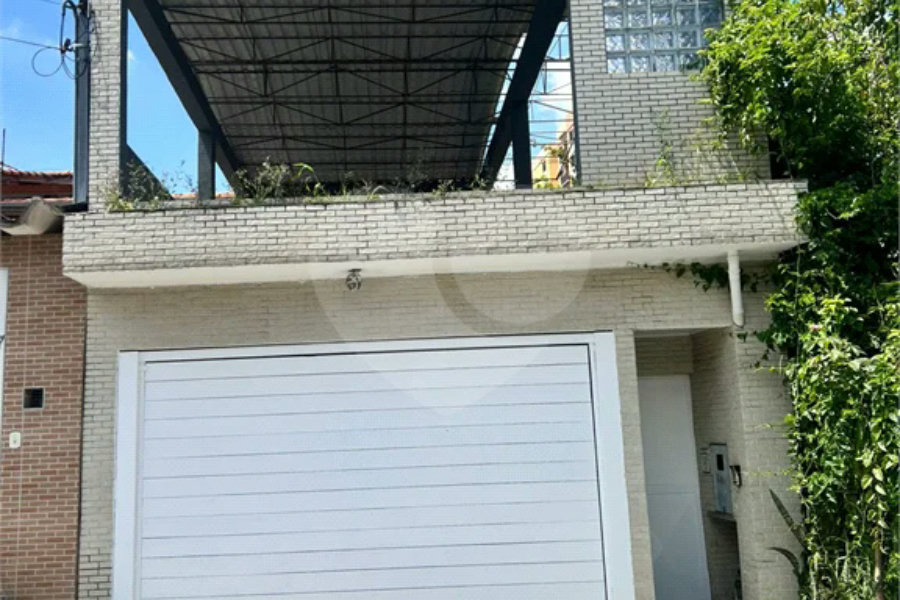 Casa à venda com 3 quartos, sendo 1 suíte, em Conjunto Residencial Vista Verde, São Paulo, SP