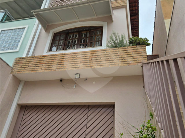 Sobrado à venda com 3 suítes em Santana, São Paulo, SP