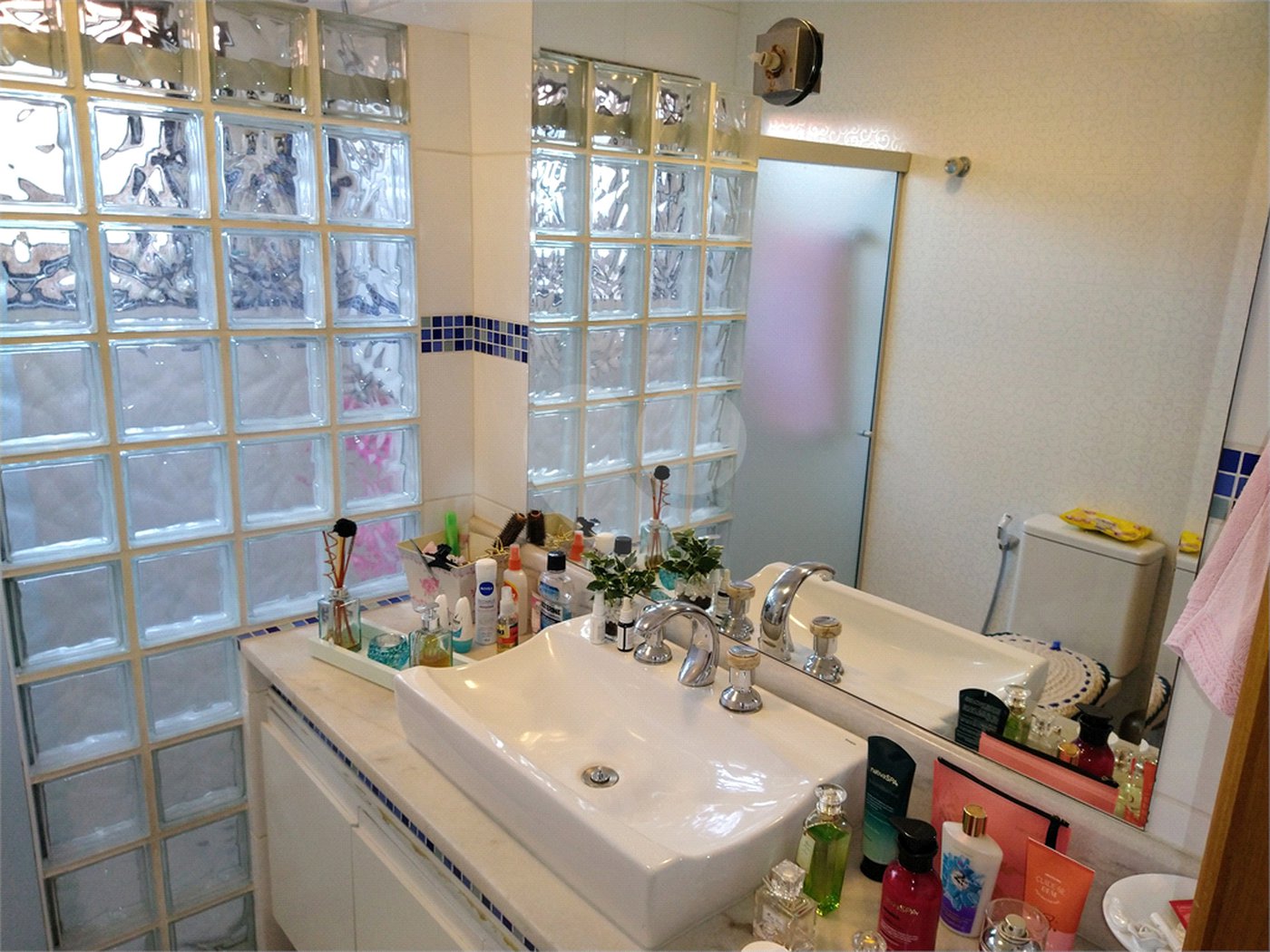 Casa à venda com 3 quartos, sendo 1 suíte, em Parque Vitória, São Paulo, SP