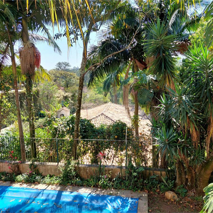 Casa à venda com 3 suítes em Jardim Leonor, São Paulo, SP
