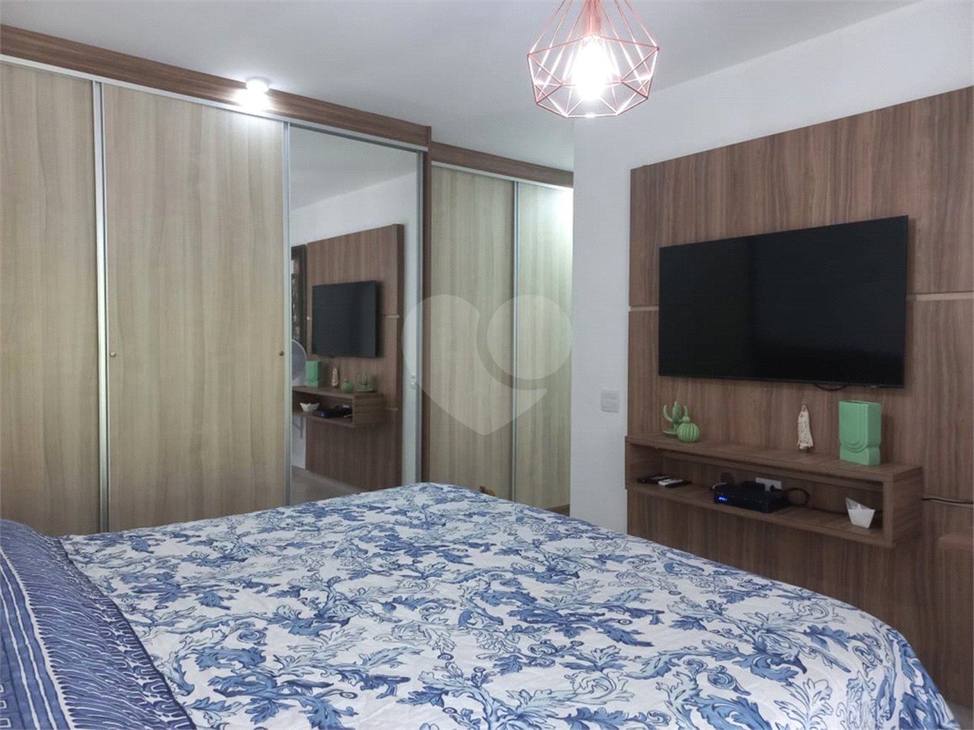 Apartamento à venda ou para alugar com 3 suítes em Enseada, Guarujá, SP