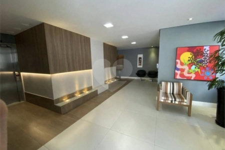 Apartamento à venda com 3 quartos, sendo 1 suíte, em Vila Firmiano Pinto, São Paulo, SP