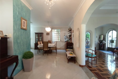 Casa à venda com 4 quartos, sendo 1 suíte, em Andaraí, Rio de Janeiro, RJ