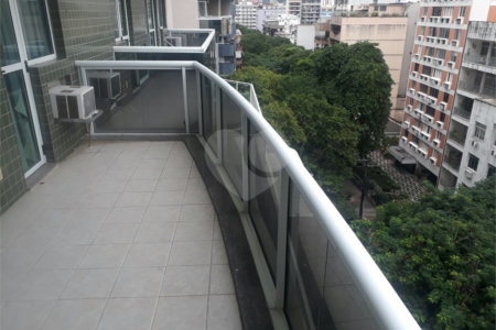 Apartamento à venda com 4 quartos, sendo 1 suíte, em Tijuca, Rio de Janeiro, RJ