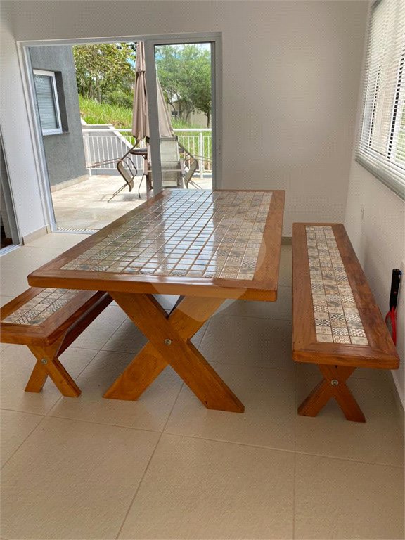Casa à venda com 4 suítes no condomínio Reserva Ibirapitanga Ii, Santa Isabel - SP