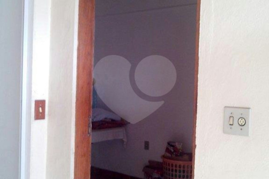 Sobrado à venda com 3 quartos, sendo 1 suíte, em Vila Mazzei, São Paulo, SP