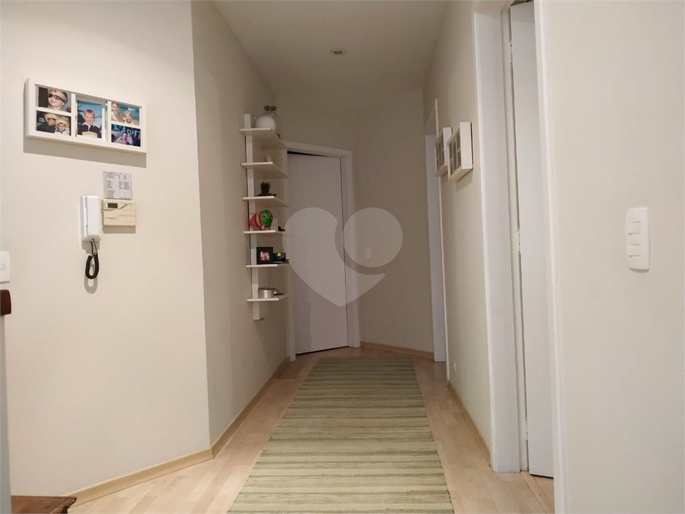 Casa à venda com 3 suítes em Interlagos, São Paulo, SP