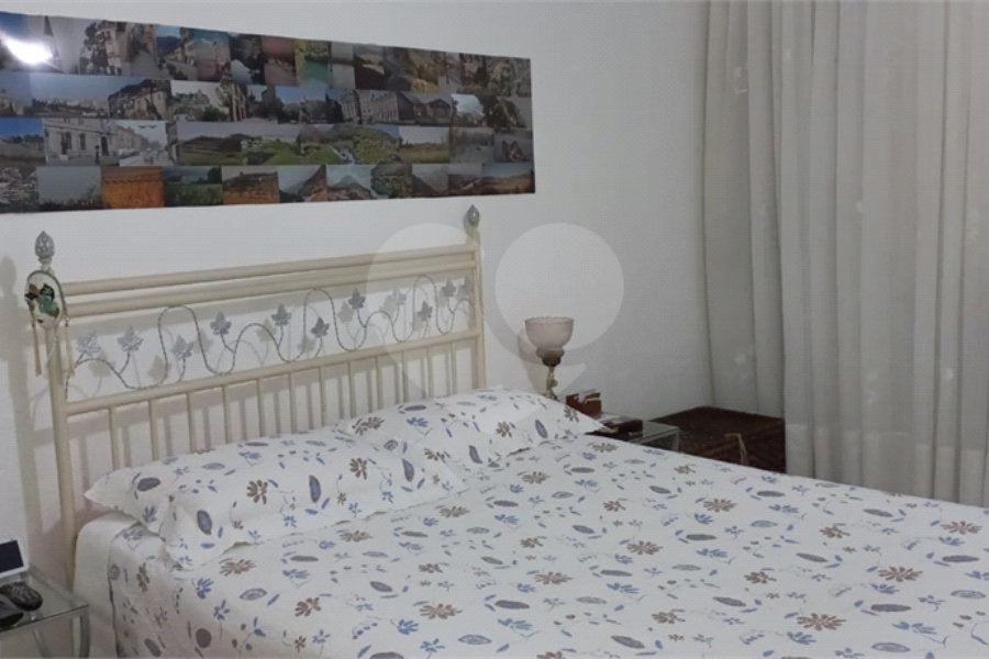 Sobrado à venda com 3 quartos em Santana, São Paulo, SP