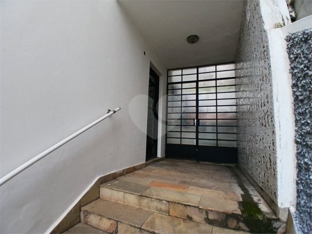 Sobrado à venda com 3 quartos, sendo 2 suítes,  em Santana, São Paulo, SP
