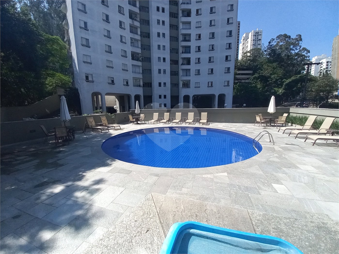 Apartamento à venda com 3 quartos, sendo 1 suíte, em Vila Andrade, São Paulo, SP