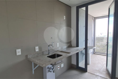 Apartamento à venda com 2 quartos, sendo 1 suíte,  em Pinheiros, São Paulo, SP