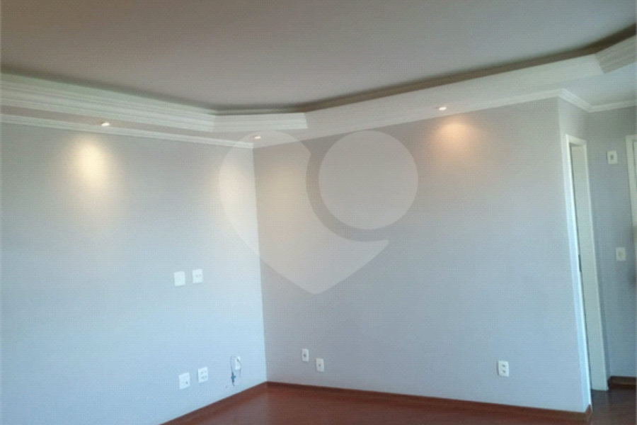 Apartamento à venda com 3 quartos, sendo 1 suíte, em Vila Albertina, São Paulo, SP