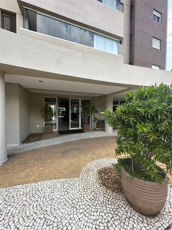 Apartamento à venda com 3 quartos, sendo 1 suíte, em Brooklin Paulista, São Paulo, SP