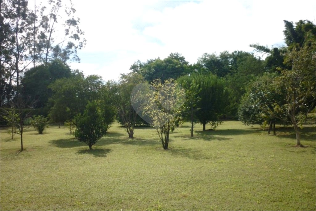 Chácara à venda ou para alugar com 4 quartos, sendo 1 suíte, em Chácara Velosa, Araraquara, SP