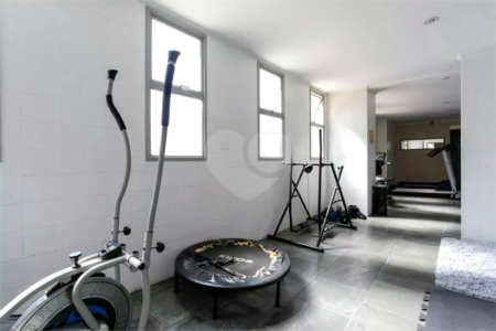 Apartamento à venda com 1 quarto em Santana, São Paulo, SP