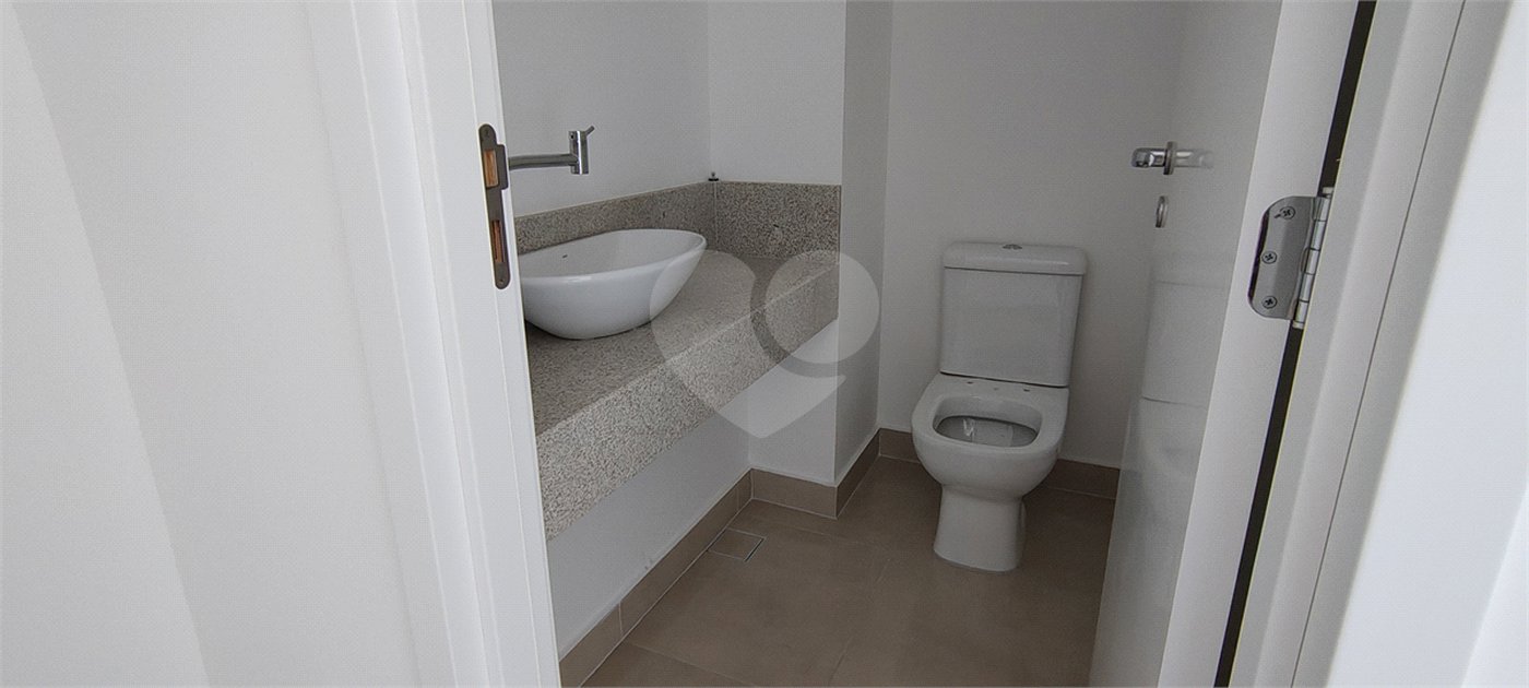 Apartamento à venda com 2 suítes em Parque Campolim, Sorocaba, SP