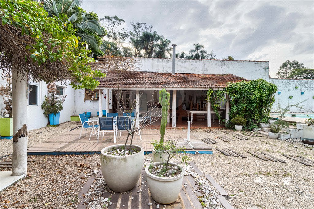 Casa à venda com 3 quartos, sendo 2 suítes,  em Alto da Boa Vista, São Paulo, SP