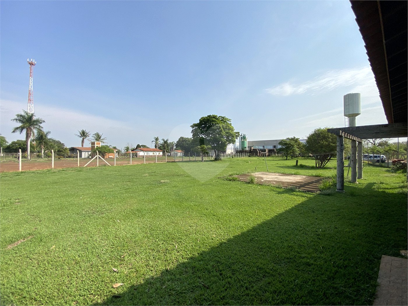 Casa à venda com 3 quartos, sendo 1 suíte,  em Distrito Industrial do Lageado, Salto, SP