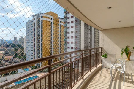 Apartamento à venda com 3 suítes em Santa Teresinha, São Paulo, SP