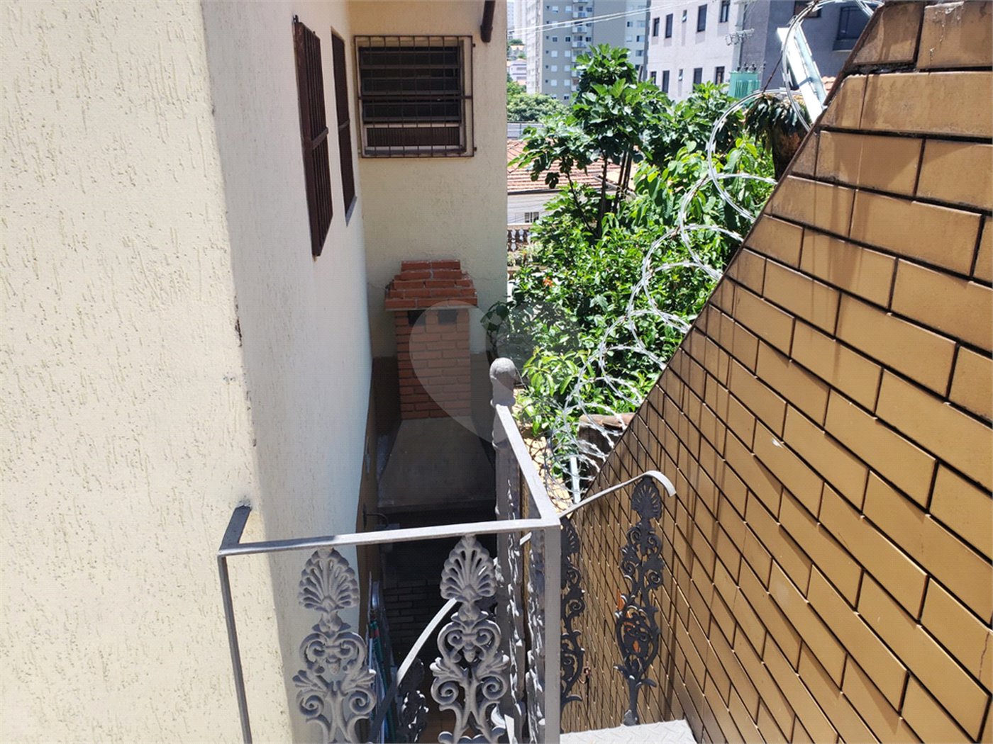 Sobrado à venda com 3 quartos, sendo 1 suíte,  em Vila Guilherme, São Paulo, SP