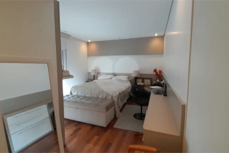Apartamento à venda com 3 suítes em Nova Petrópolis, São Bernardo do Campo, SP