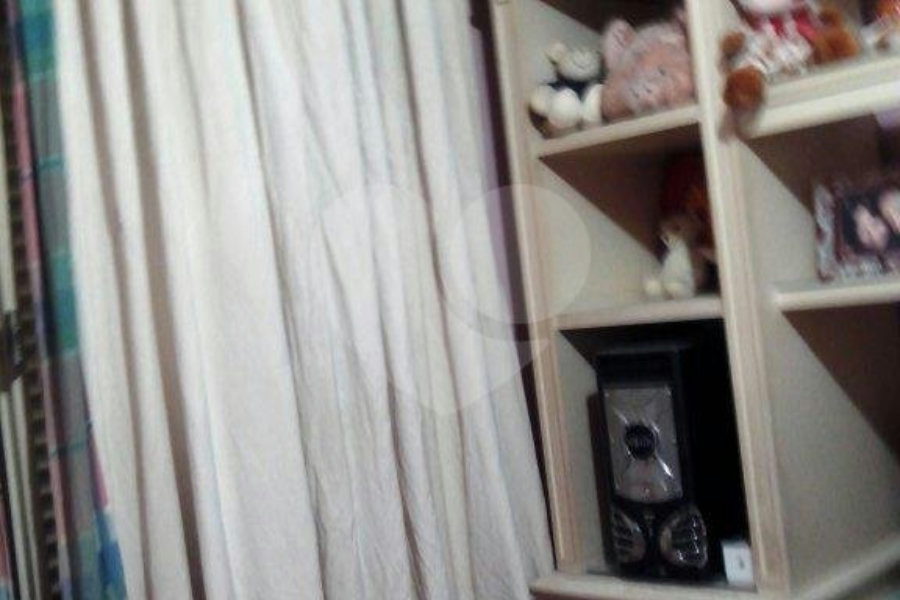 Sobrado à venda com 3 quartos, sendo 1 suíte, em Vila Paiva, São Paulo, SP
