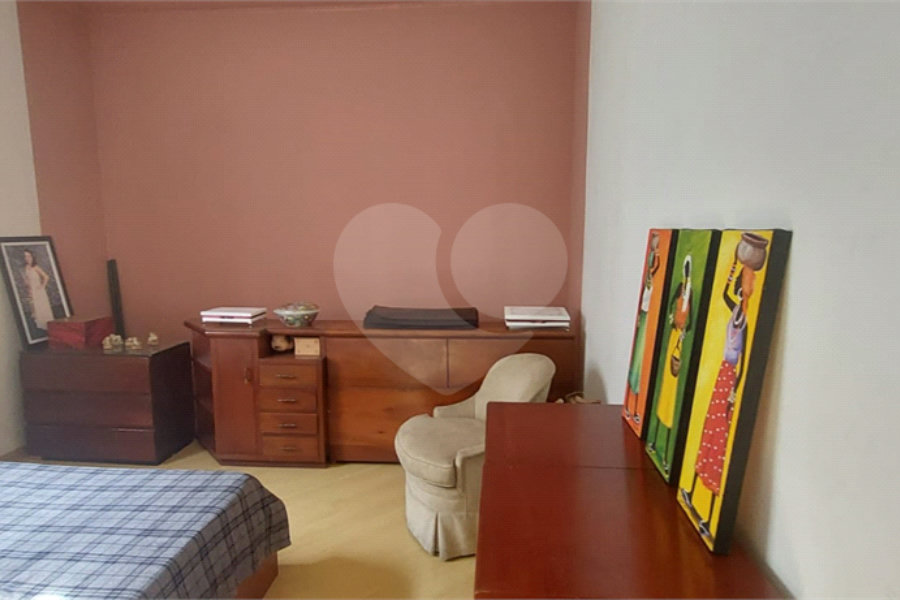 Casa Térrea à venda com 4 quartos, sendo 2 suítes, em Tremembé, São Paulo, SP