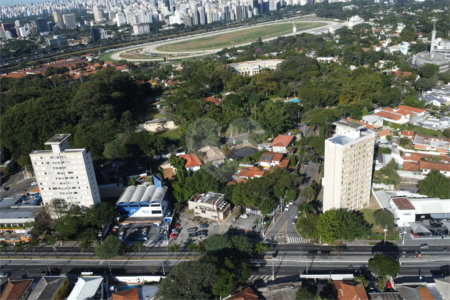 Casa à venda ou para alugar com 3 quartos, sendo 1 suíte, em Butantã, São Paulo, SP