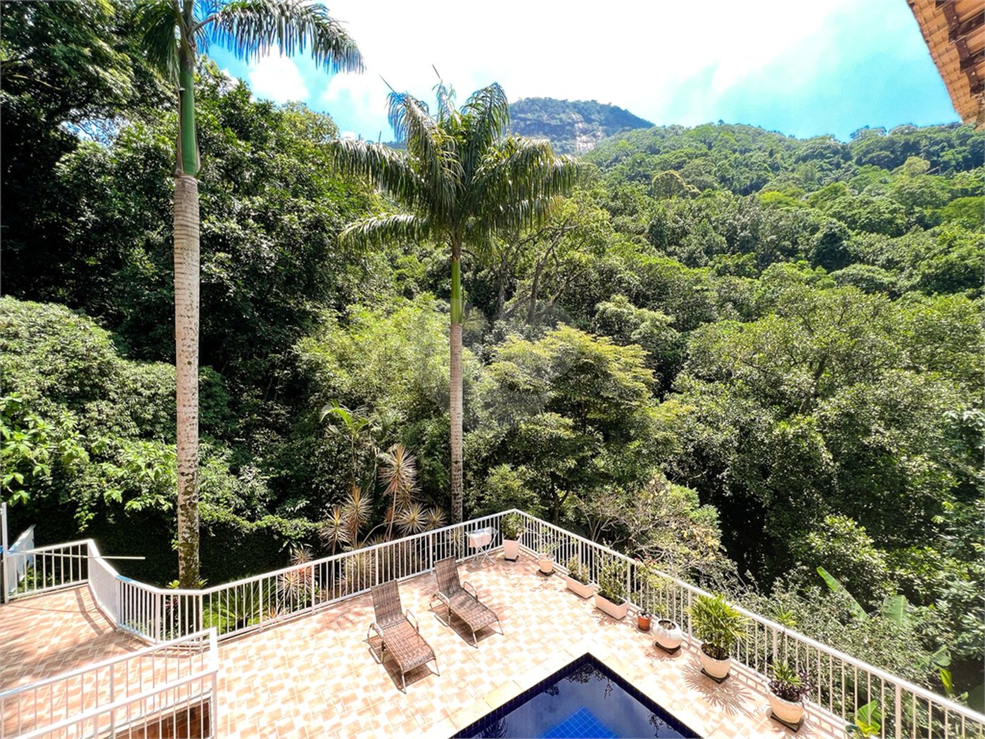 Casa à venda com 5 quartos, sendo 3 suítes,  em São Conrado, Rio de Janeiro, RJ