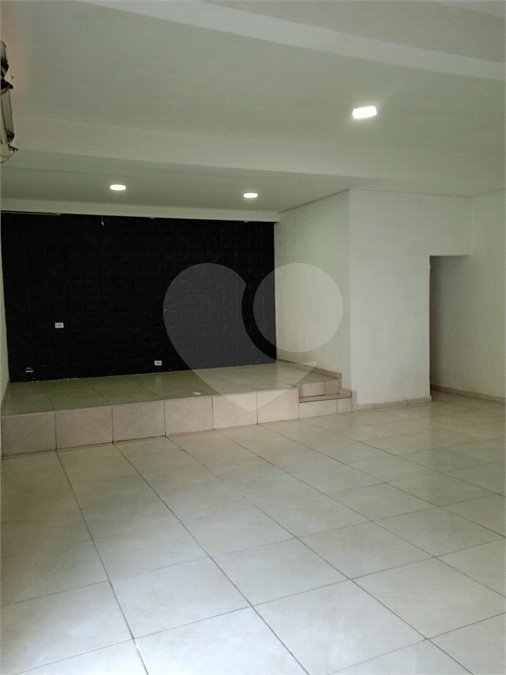 Casa à venda com 3 quartos, sendo 1 suíte,  em São Roque Country Club I, Mairinque, SP