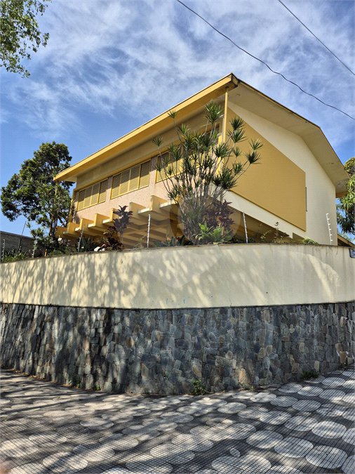 Casa à venda com 4 quartos, sendo 1 suíte, no Centro, Mogi das Cruzes, SP