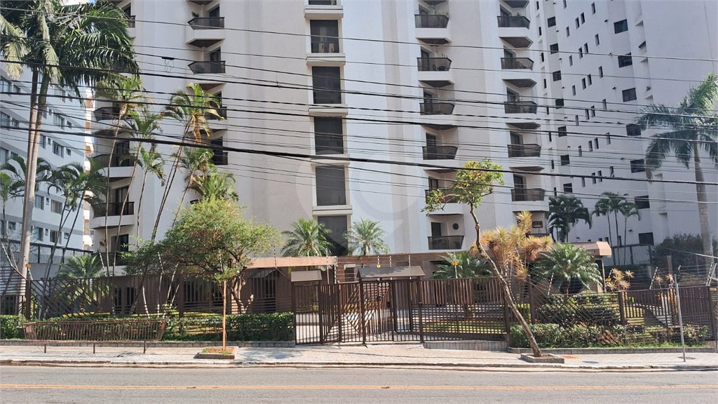 Apartamento à venda com 4 quartos, sendo 3 suítes, em Santana, São Paulo, SP