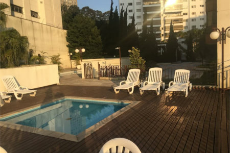 Apartamento à venda com 4 suítes em Vila Suzana, São Paulo, SP