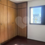 Apartamento à venda com 3 quartos, sendo 1 suíte, em Pinheiros, São Paulo, SP