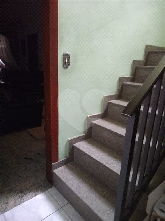 Sobrado à venda com 3 quartos, sendo 1 suíte, em Chora Menino, São Paulo, SP